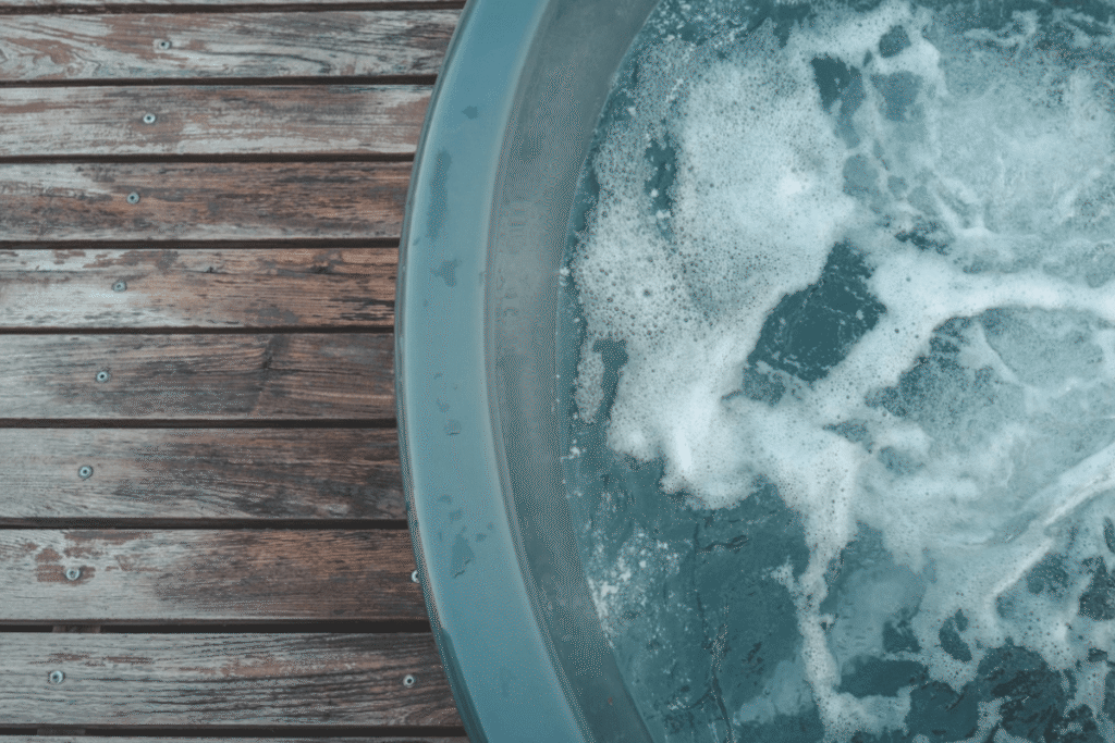 Birds eye view of hot tub on decking